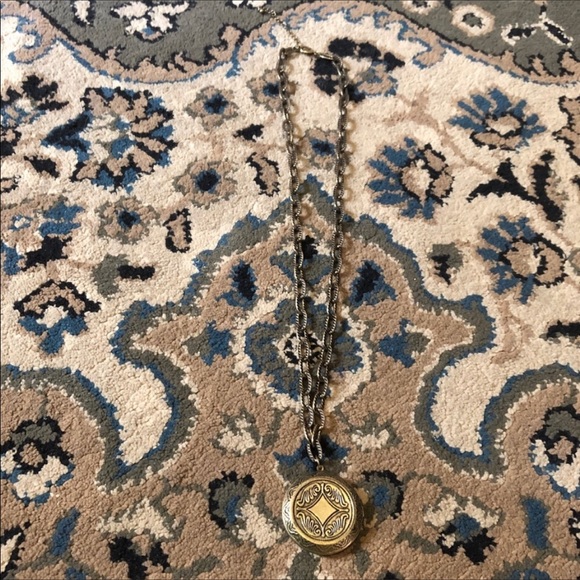 Vintage locket - Picture 2 of 8